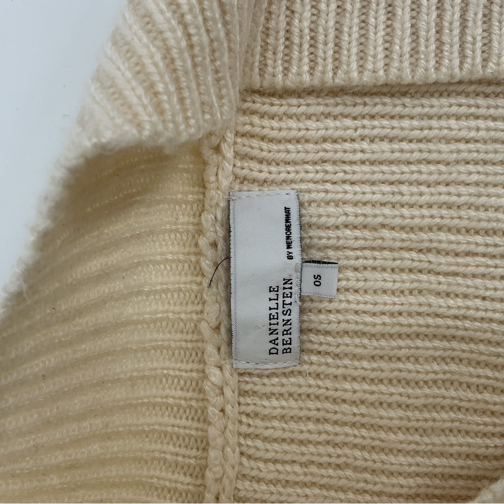Danielle Bernstein Ladies Oversized Cream Knit Cardigan Sweater - Picture 2 of 8